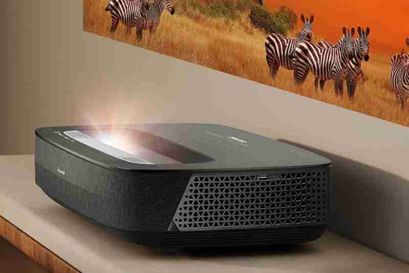 10 Best Ultra Short Throw Projectors for Stunning Home Theater Experience